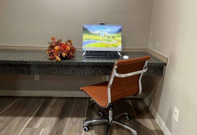 בית מלון כפרי Wingate By Wyndham College Station Tx