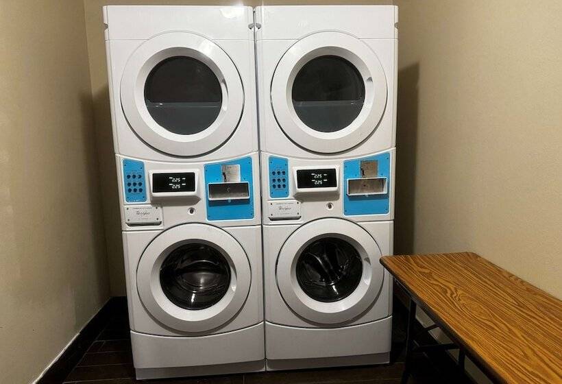 בית מלון כפרי Wingate By Wyndham College Station Tx