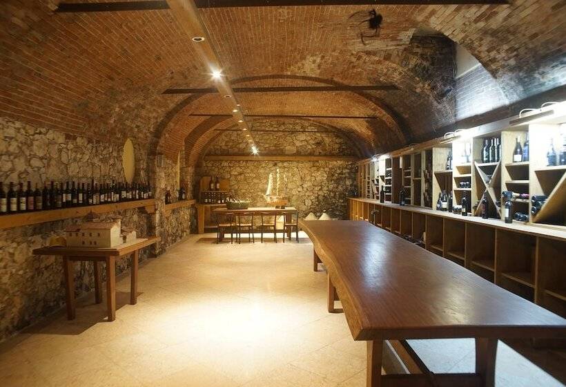 Kona Hotel Verona By Kleos Group Collection