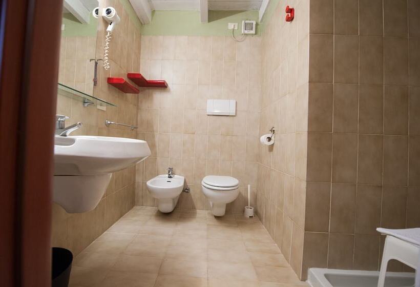 Kona Hotel Verona By Kleos Group Collection