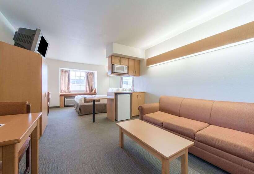 Microtel Inn & Suites By Wyndham Altus