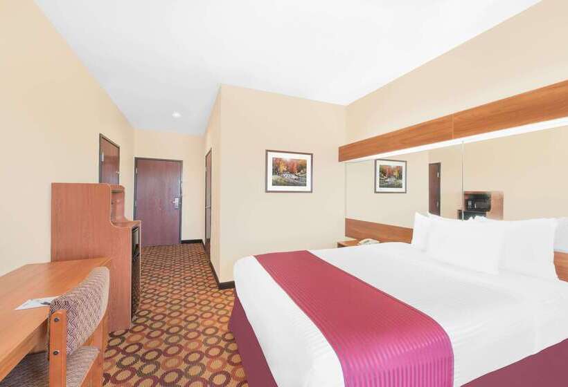 Microtel Inn & Suites By Wyndham Aransas Pass/corpus Christi