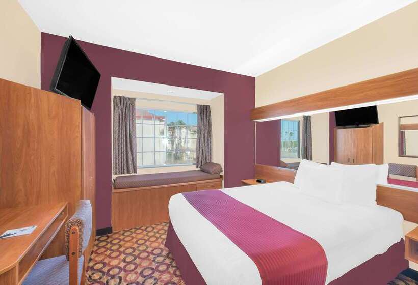 Microtel Inn & Suites By Wyndham Aransas Pass/corpus Christi