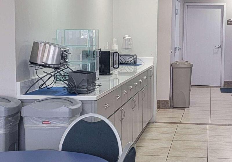 Microtel Inn & Suites By Wyndham Gardendale