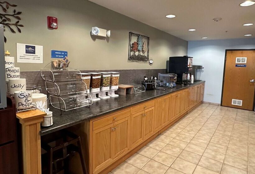 Microtel Inn & Suites By Wyndham Tomah