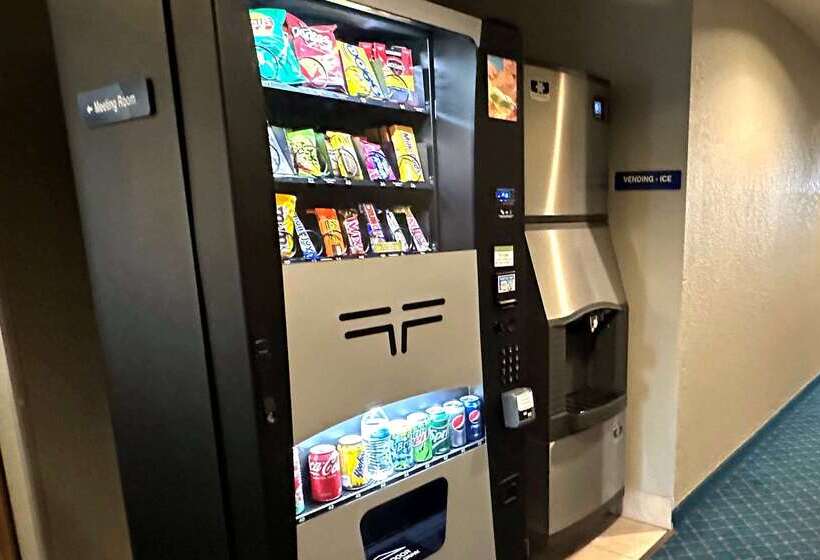 Microtel Inn & Suites By Wyndham Tomah