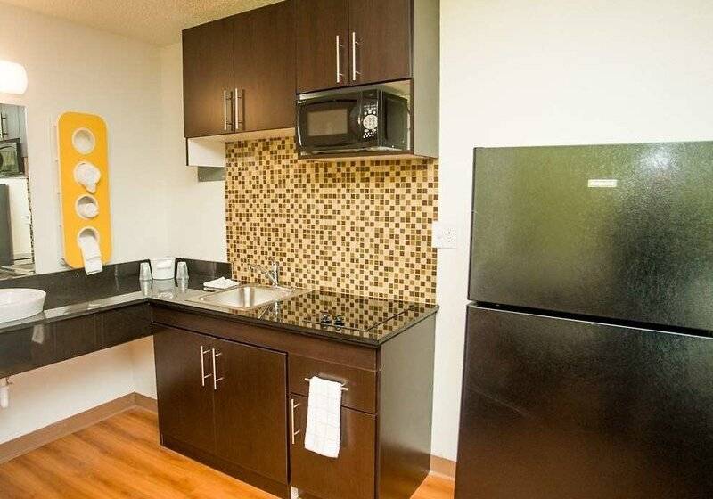 Motel 6 palestine, Tx