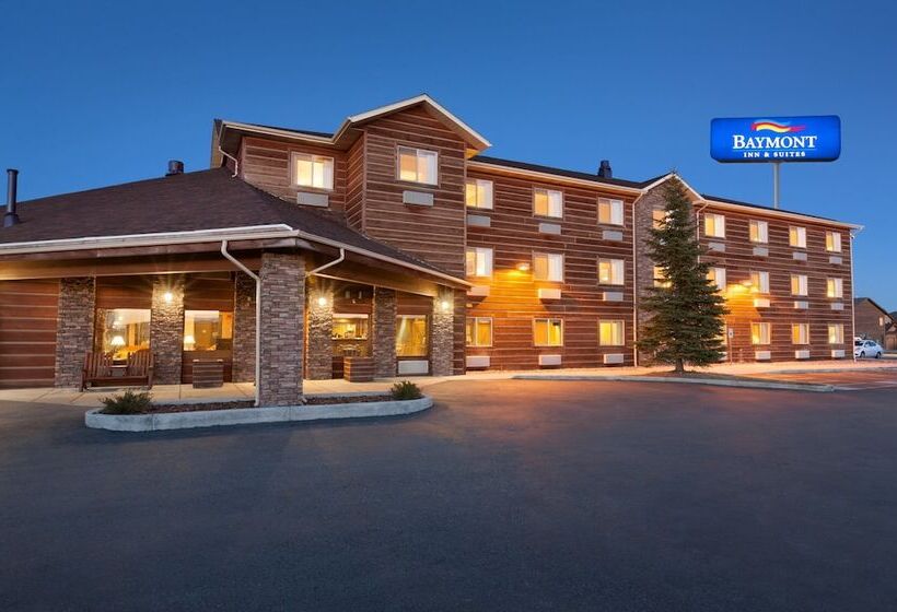 Pinedale Hotel & Suites