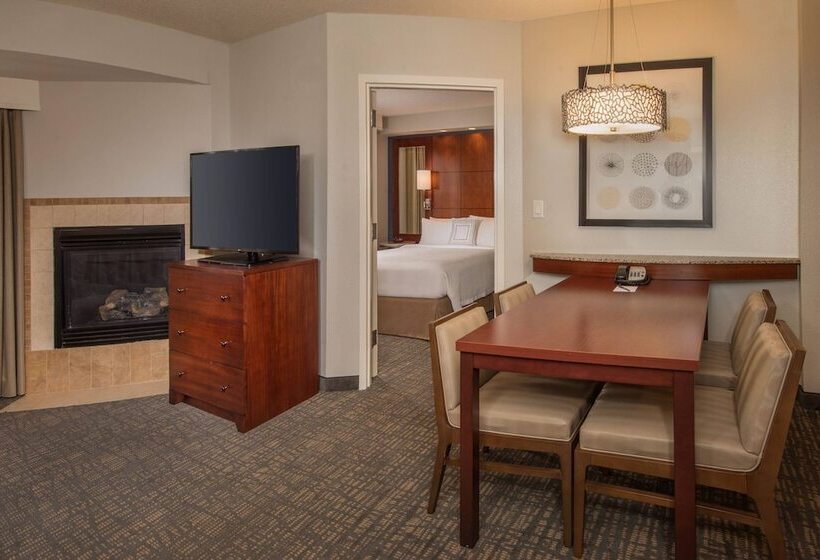 Residence Inn Dulles Airport At Dulles 28 Centre