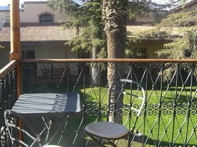 استراحتگاه Club Tapiz