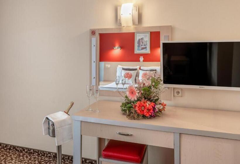 渡假胜地  Grand Viking Hotel   All Inclusive