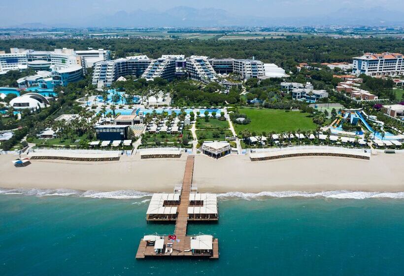 Susesi Luxury Resort