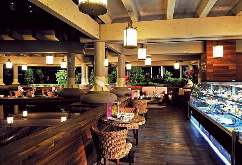 Susesi Luxury Resort