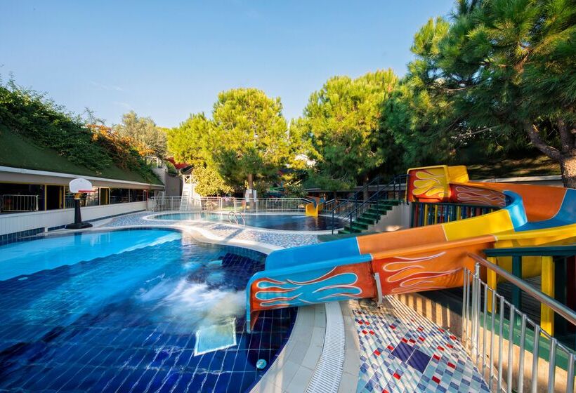 Susesi Luxury Resort