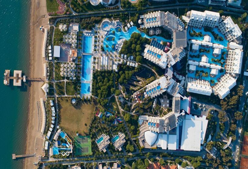 Susesi Luxury Resort