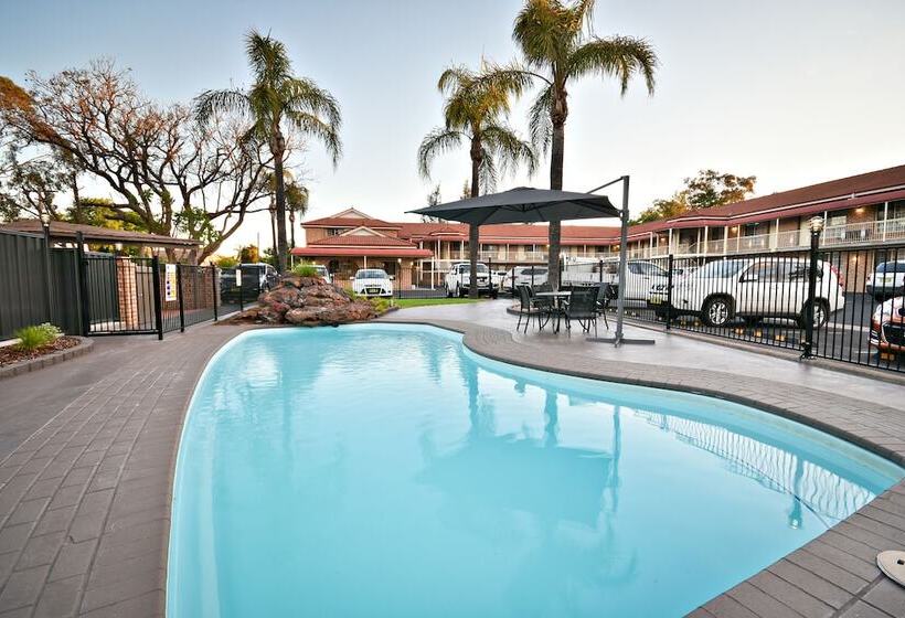 The Aberdeen Motel