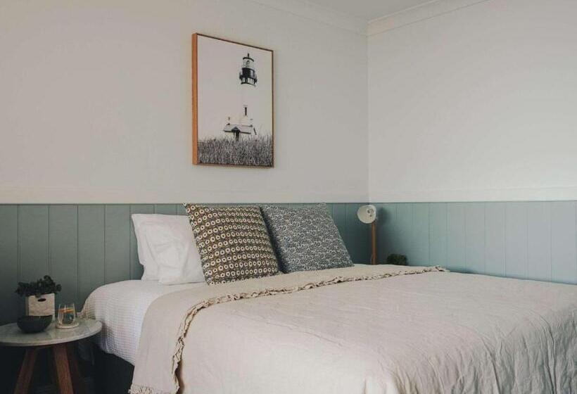 The Quarters, Ascend Hotel Collection