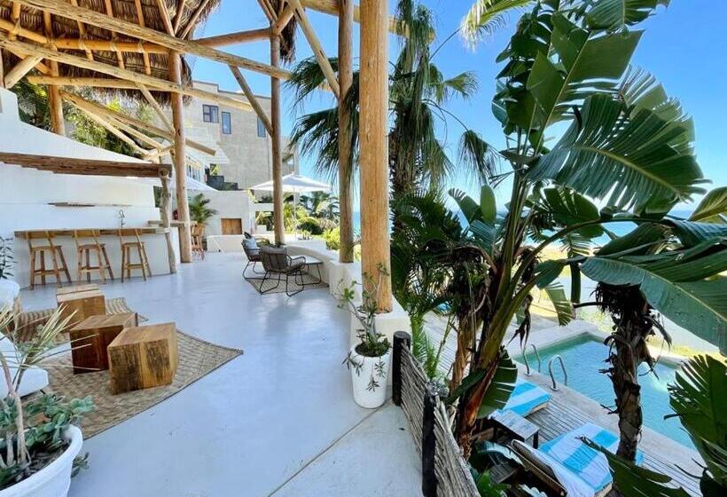 Villas La Mar   Adults 15 Plus