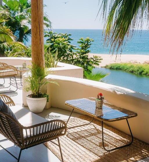 Villas La Mar   Adults 15 Plus