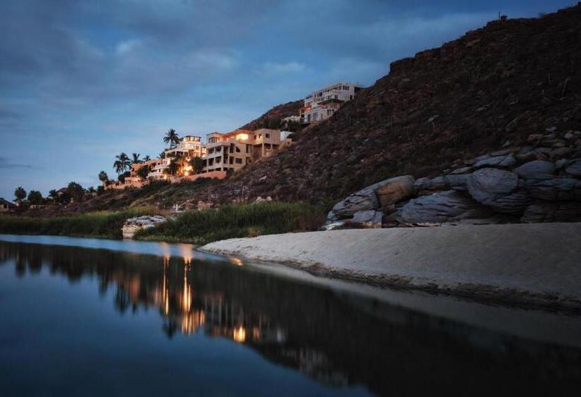 Villas La Mar   Adults 15 Plus