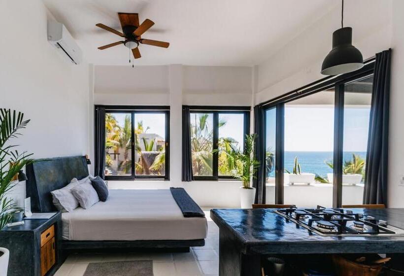 Villas La Mar   Adults 15 Plus