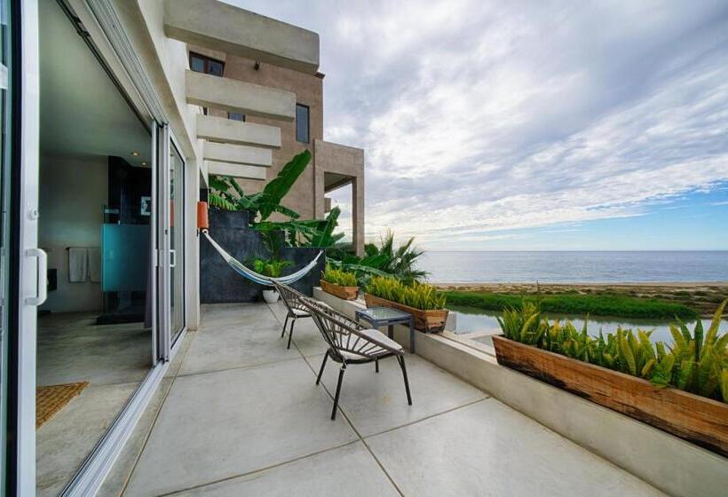 Villas La Mar   Adults 15 Plus