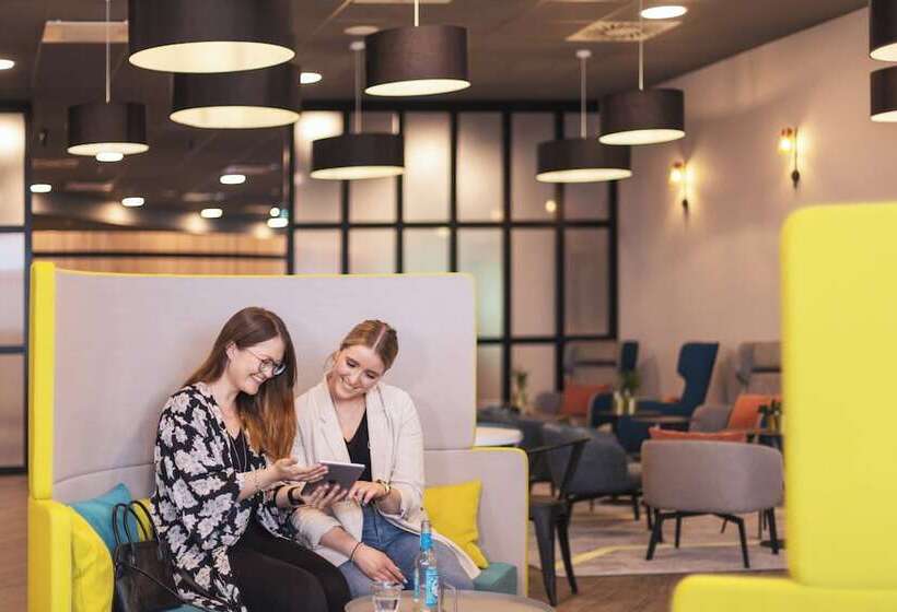 ホテル Holiday Inn   The Niu Tab Dusseldorf Main Station, An Ihg