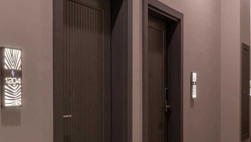 ホテル Side Square