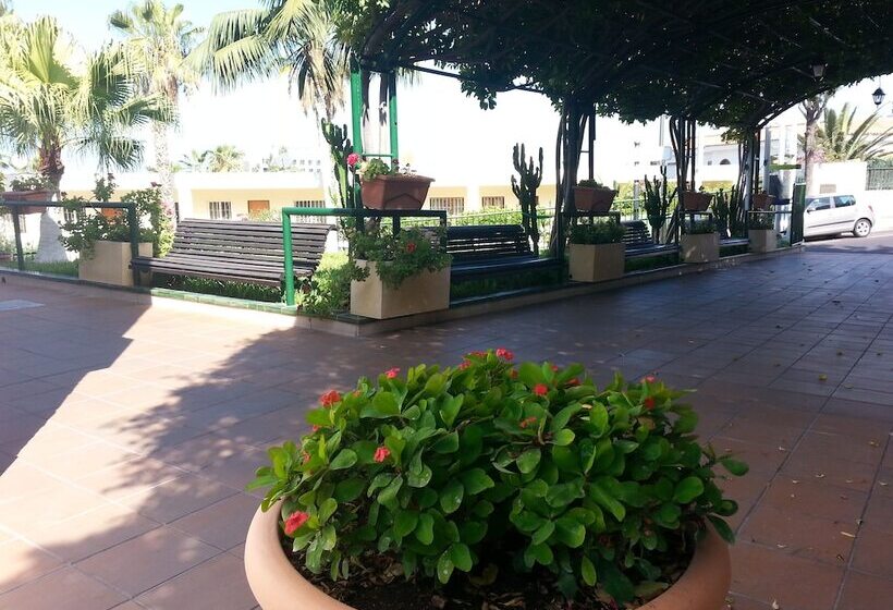 El Sombrero Apartments Los Gigantes