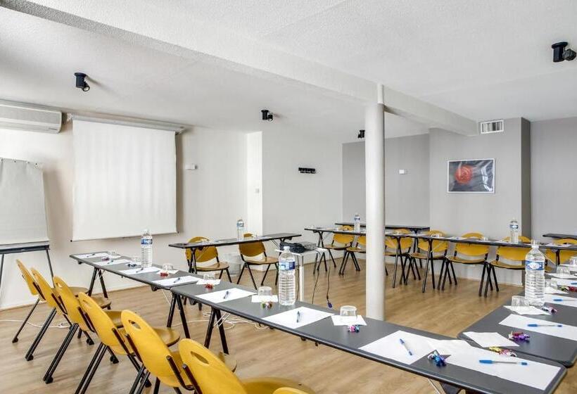 Victoria Garden Bordeaux Centre