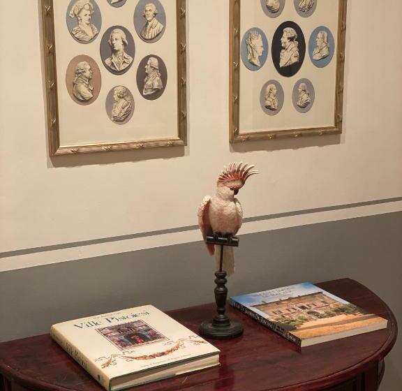 تختخواب و صبحانه Residenza Dei Pucci