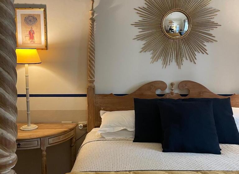 تختخواب و صبحانه Residenza Dei Pucci