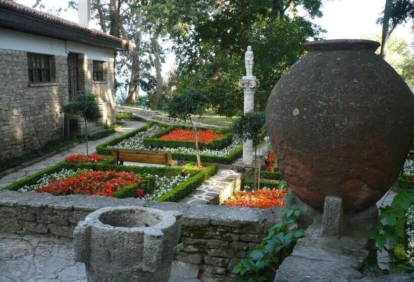 Bisser Hotel Free Parking Free Pool Access