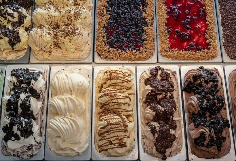 Хостел Colonial