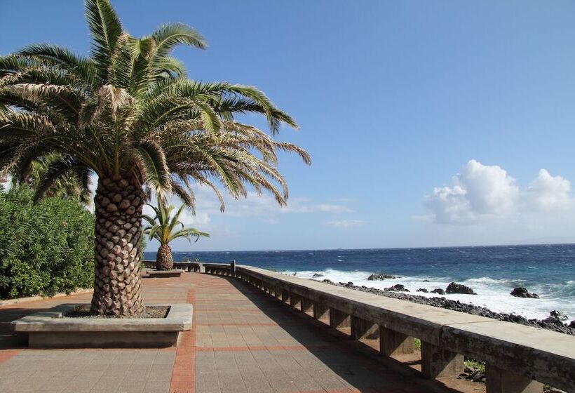 Canico Bay Apartments