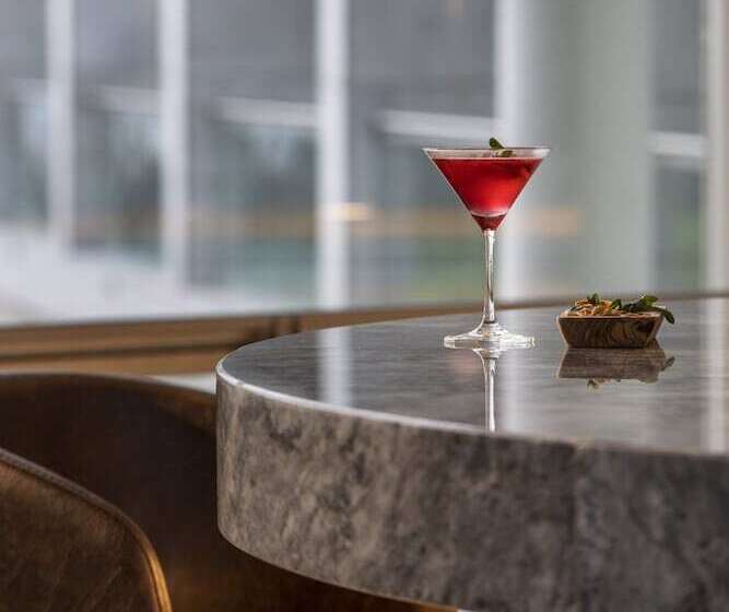 Crowne Plaza Caparica Lisbon