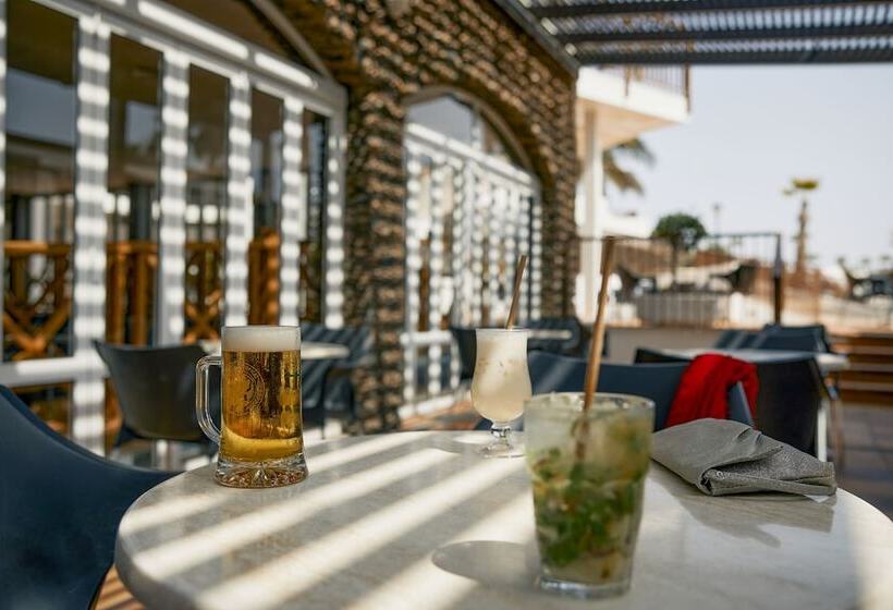 Grupotel Flamingo Beach