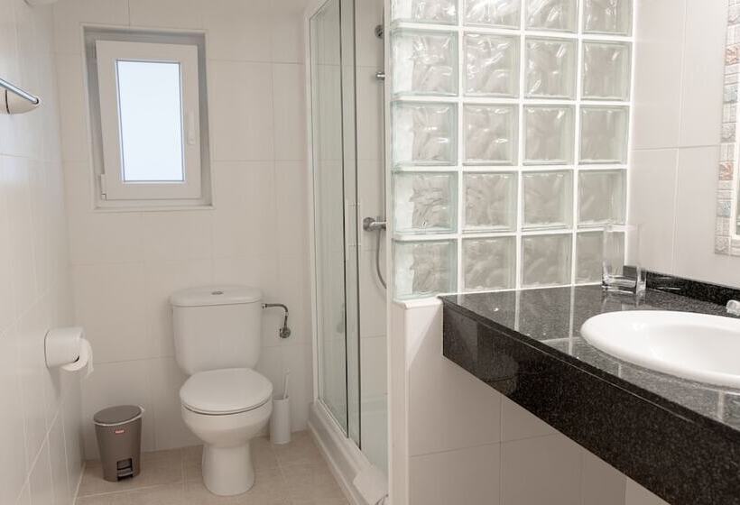 Хостел Colonial