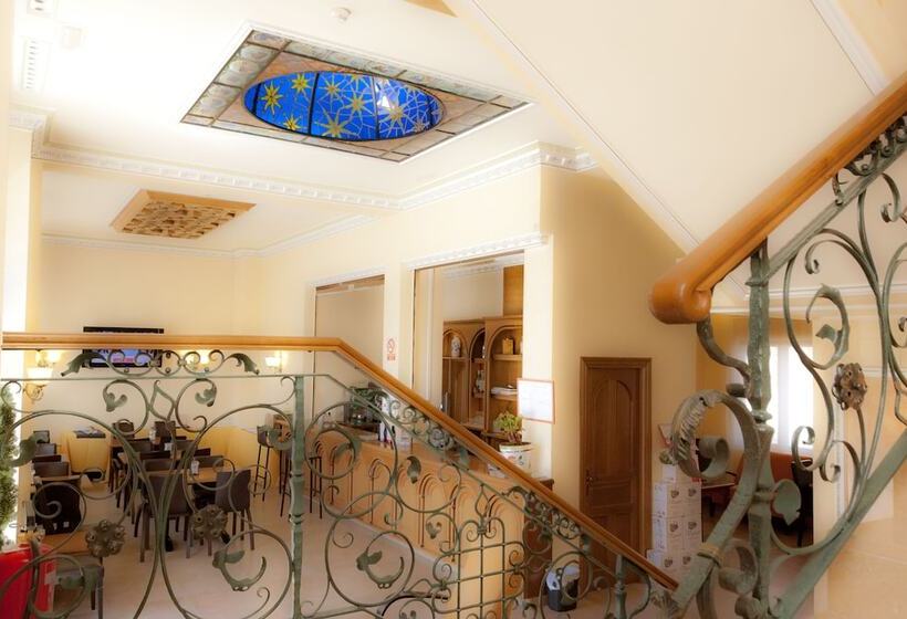 هتل Abadia Burgos Camino Santiago