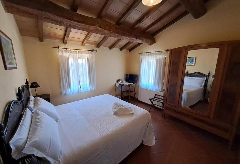 ホテル Agriturismo Le Case