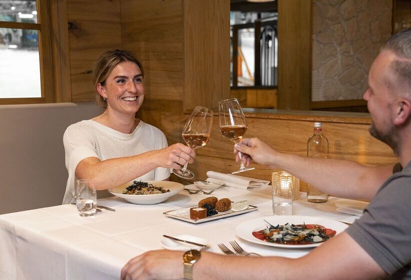 Alpine Hotel Snowworld