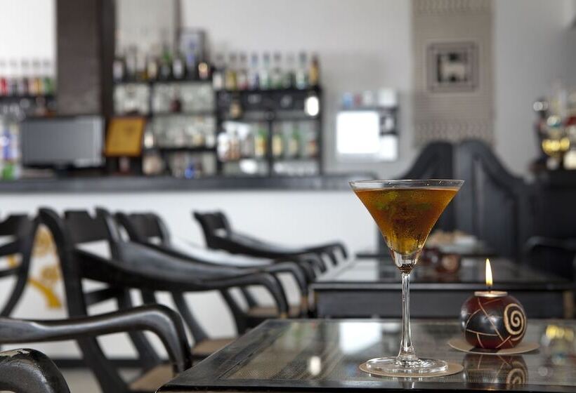 Отель Amaya Hills Kandy