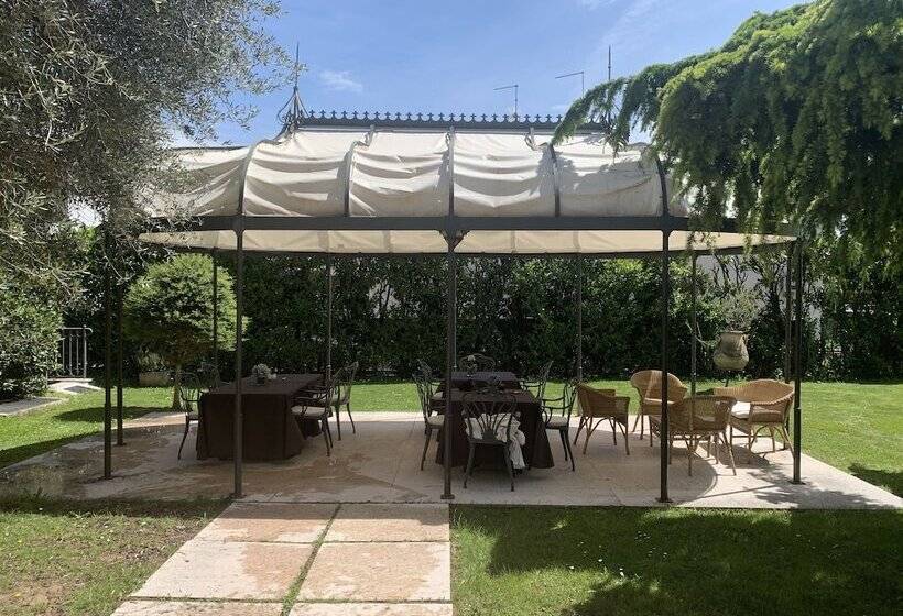 ホテル Antica Dimora Corte Impero