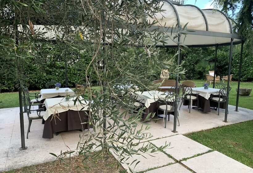 ホテル Antica Dimora Corte Impero