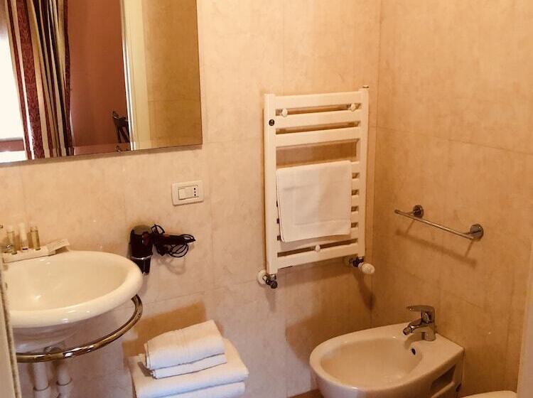 ホテル Antica Dimora Corte Impero