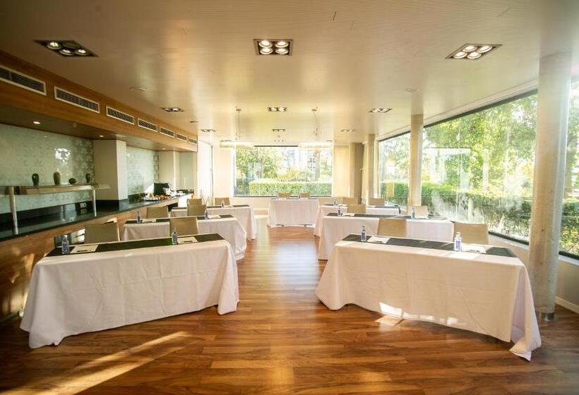 فندق Azz Valencia Táctica