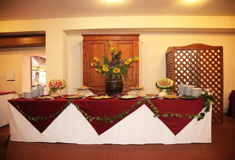 בית מלון כפרי Baia Delle Sirene Beach Resort