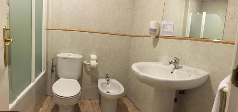 호텔 Barajas Plaza