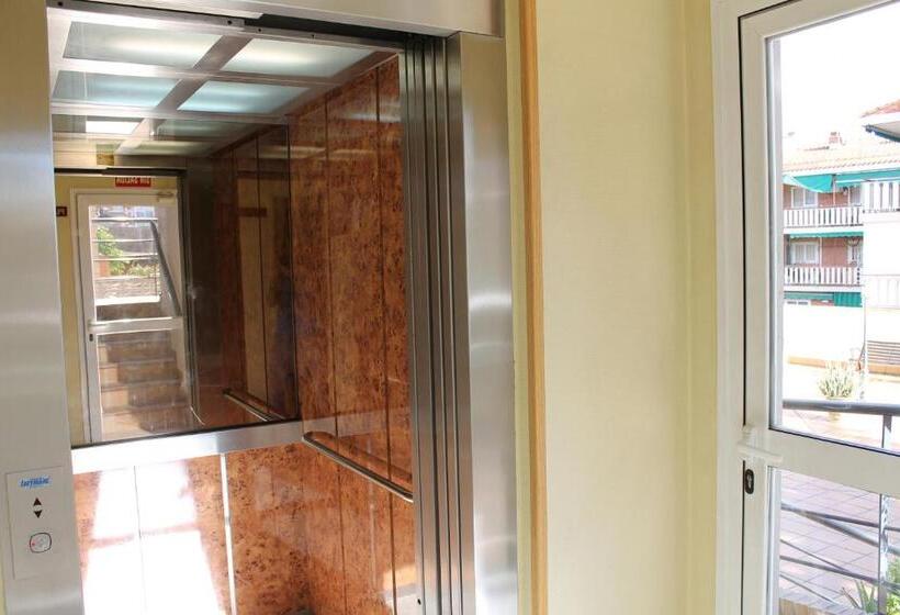 호텔 Barajas Plaza