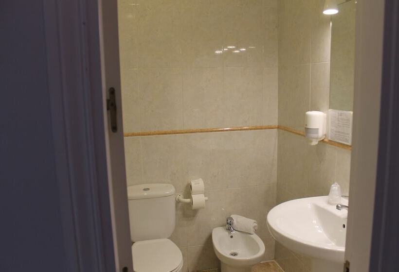 호텔 Barajas Plaza